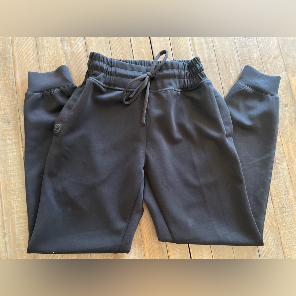 Late’s By Kate Ultra Luxe Black Stretch Jet Setter Jogger Sweats! Sz XS Modal